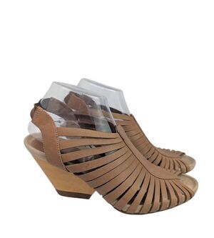 Camper Rachel tan caged strappy leather wedge slingback heels 39 EU 8.5/9